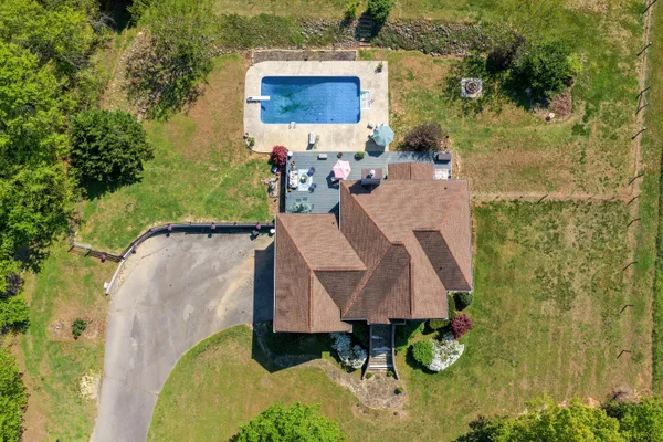 $750,000 | 257 Mason Road Southeast, Calhoun, GA 30701