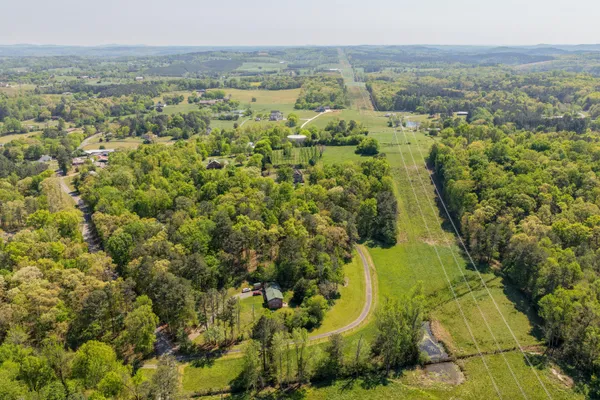 $750,000 | 257 Mason Road Southeast, Calhoun, GA 30701