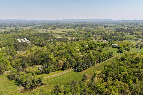 $750,000 | 257 Mason Road Southeast, Calhoun, GA 30701