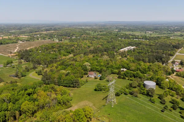 $750,000 | 257 Mason Road Southeast, Calhoun, GA 30701