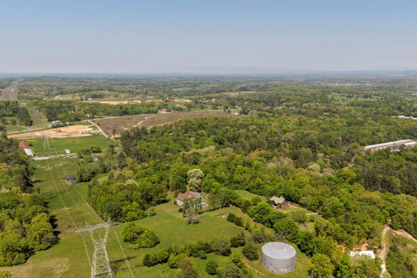 $750,000 | 257 Mason Road Southeast, Calhoun, GA 30701