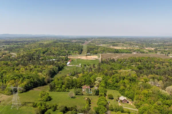 $750,000 | 257 Mason Road Southeast, Calhoun, GA 30701