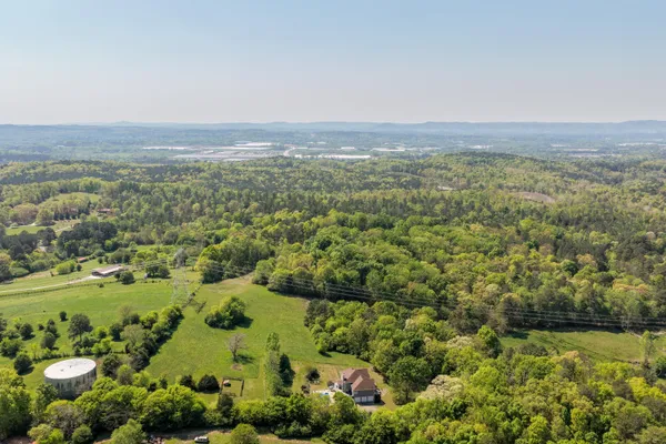 $750,000 | 257 Mason Road Southeast, Calhoun, GA 30701