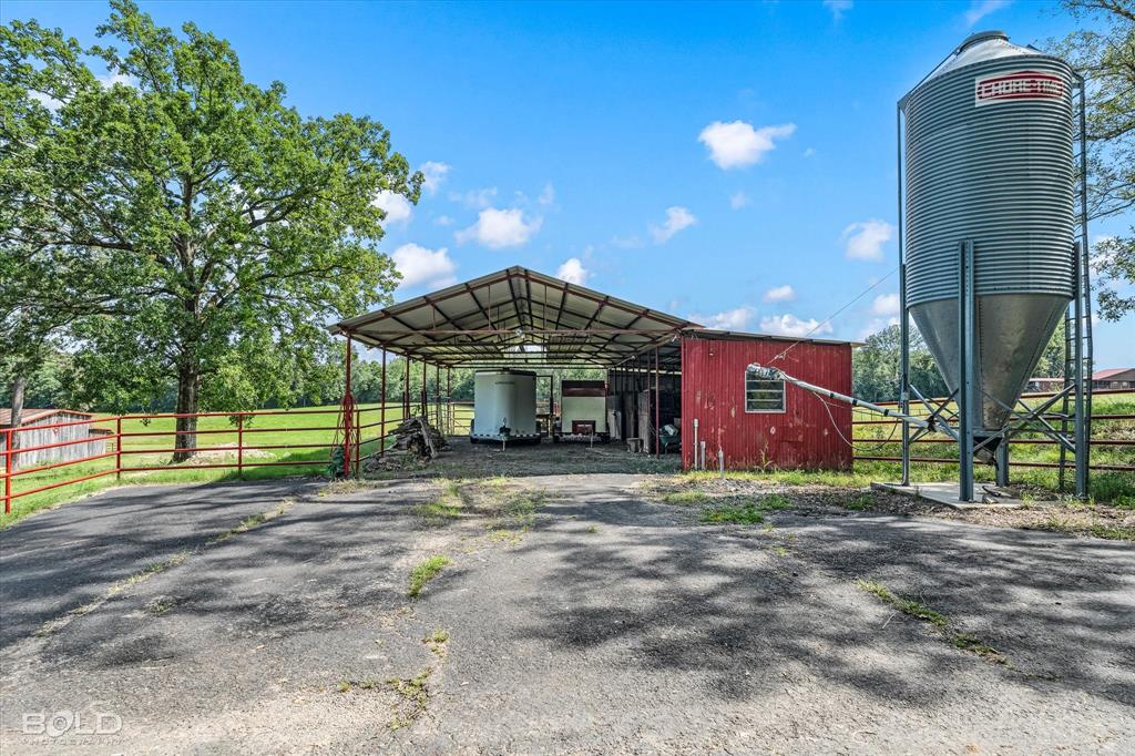 160 Neely Camp Road Sarepta, LA 71071 - Photo 8 of 20