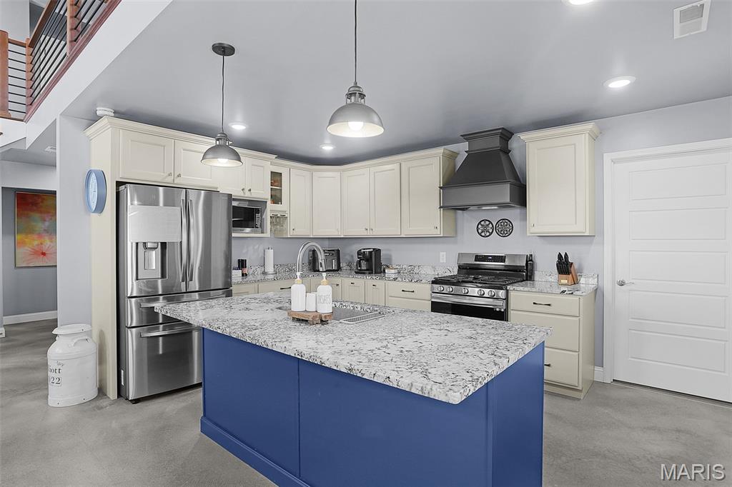 8131 Alhambra Road New Douglas, IL 62074 - Photo 12 of 37