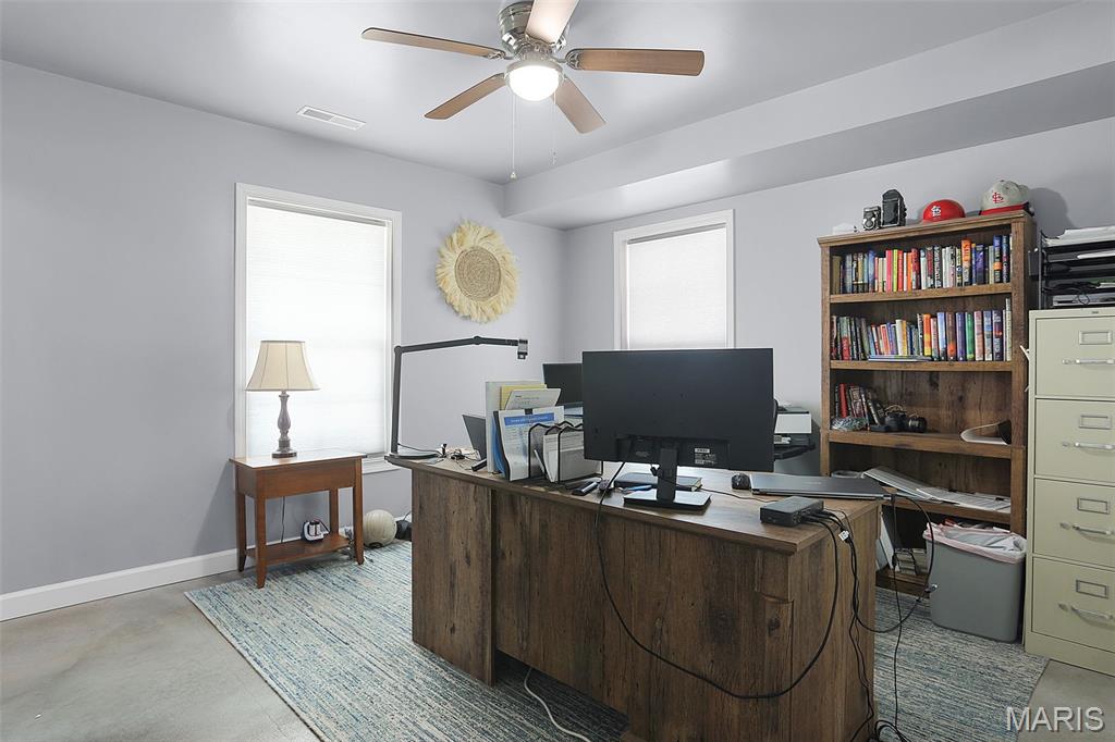 8131 Alhambra Road New Douglas, IL 62074 - Photo 18 of 37