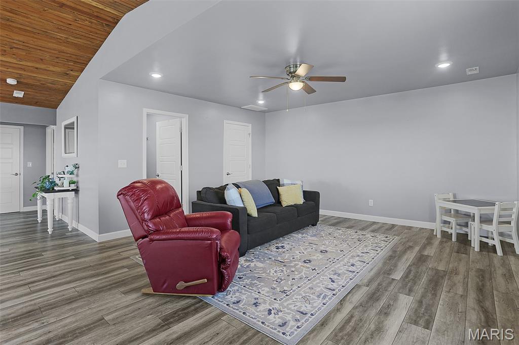 8131 Alhambra Road New Douglas, IL 62074 - Photo 22 of 37