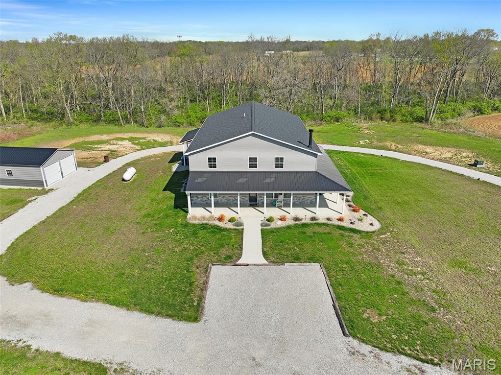 8131 Alhambra Road New Douglas, IL 62074 - Photo 3 of 37