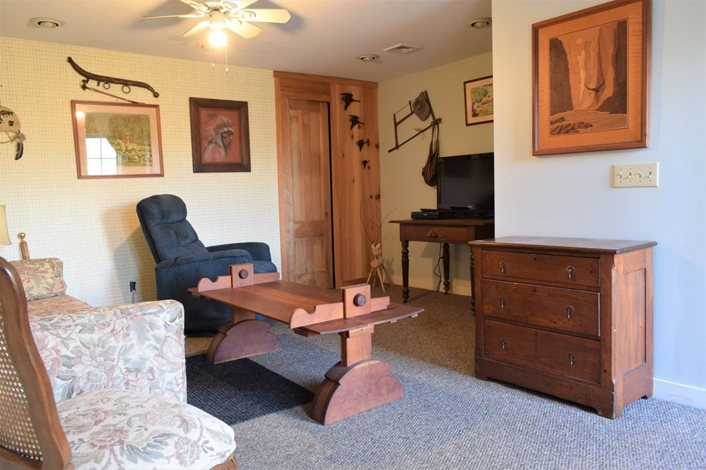 120 Fiske Hill Road Sturbridge, MA 01566 - Photo 8 of 39 Gallery Image 8