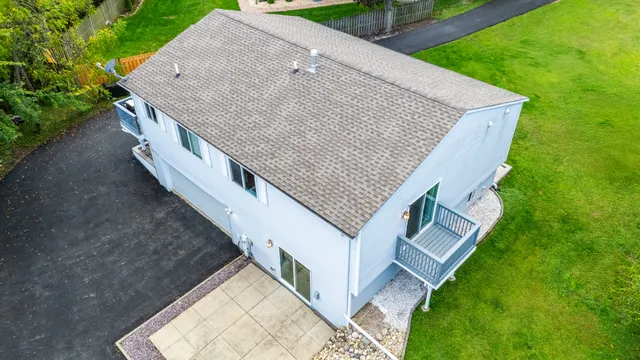 $329,999 | 34785 North Gogol Avenue, Ingleside, IL 60041