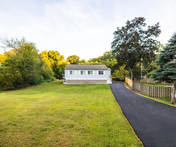 $329,999 | 34785 North Gogol Avenue, Ingleside, IL 60041