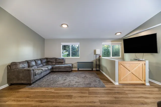 $329,999 | 34785 North Gogol Avenue, Ingleside, IL 60041