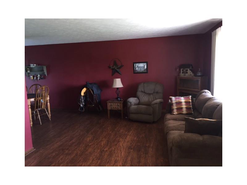 5825 Selma Pike Springfield, OH 45502 - Photo 4 of 20