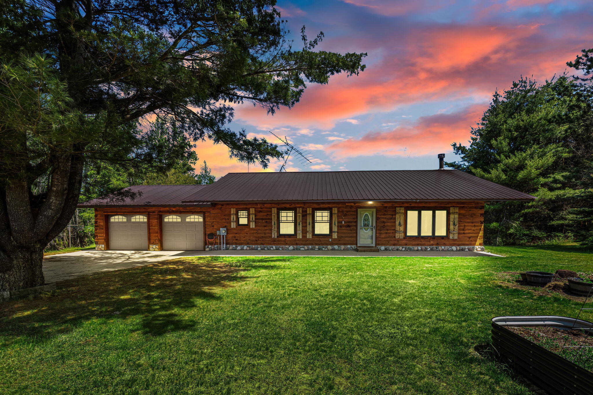 15902 Penesal Road Leroy, MI 49655 - Photo 2 of 66 2-web-or-mls-001_VT