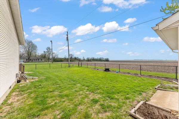 $235,000 | 331 Eiler Drive, Gifford, IL 61847
