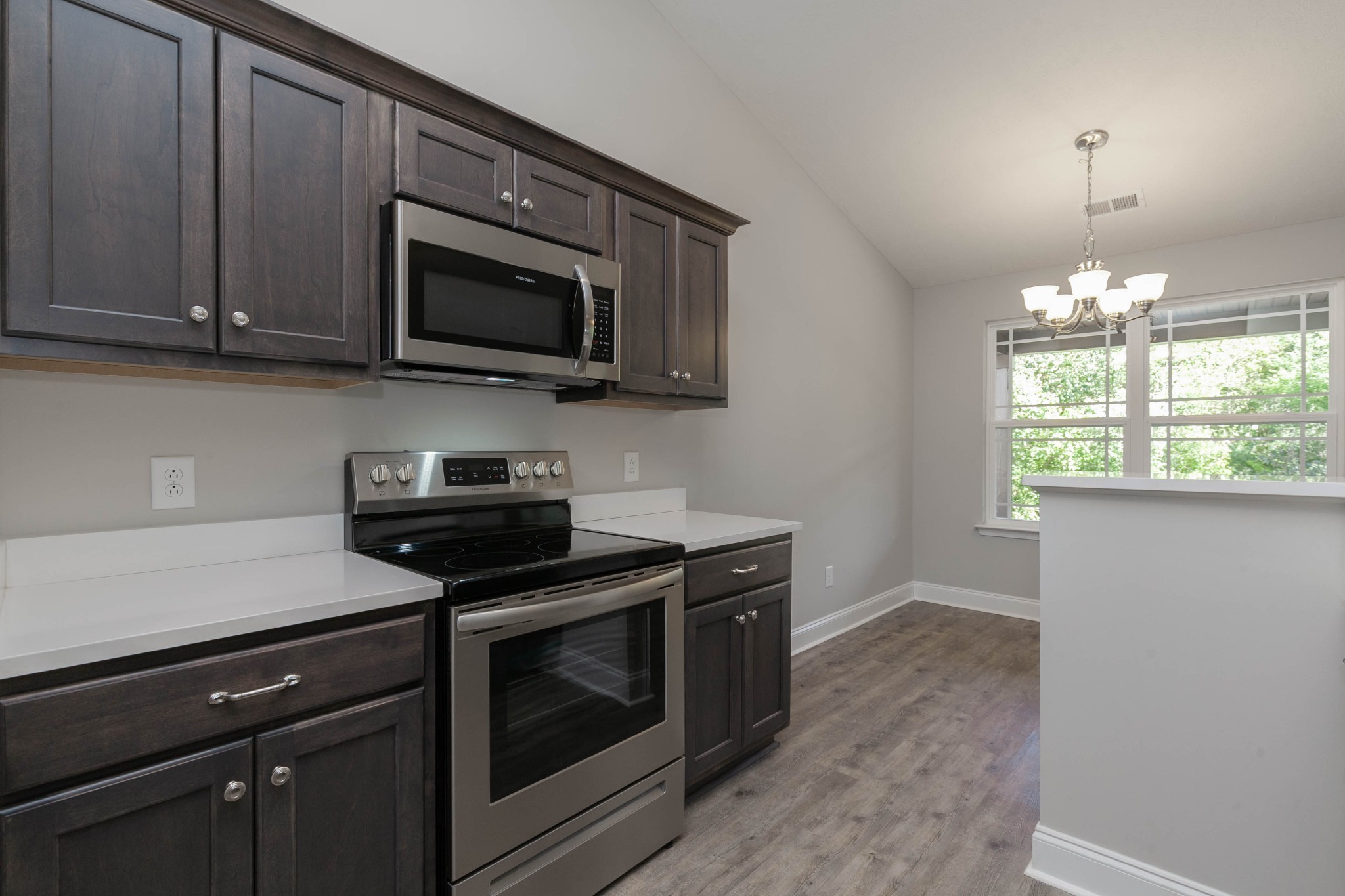 737 Cedar Street Springfield, TN 37172 - Photo 3 of 17 Gallery Image 3