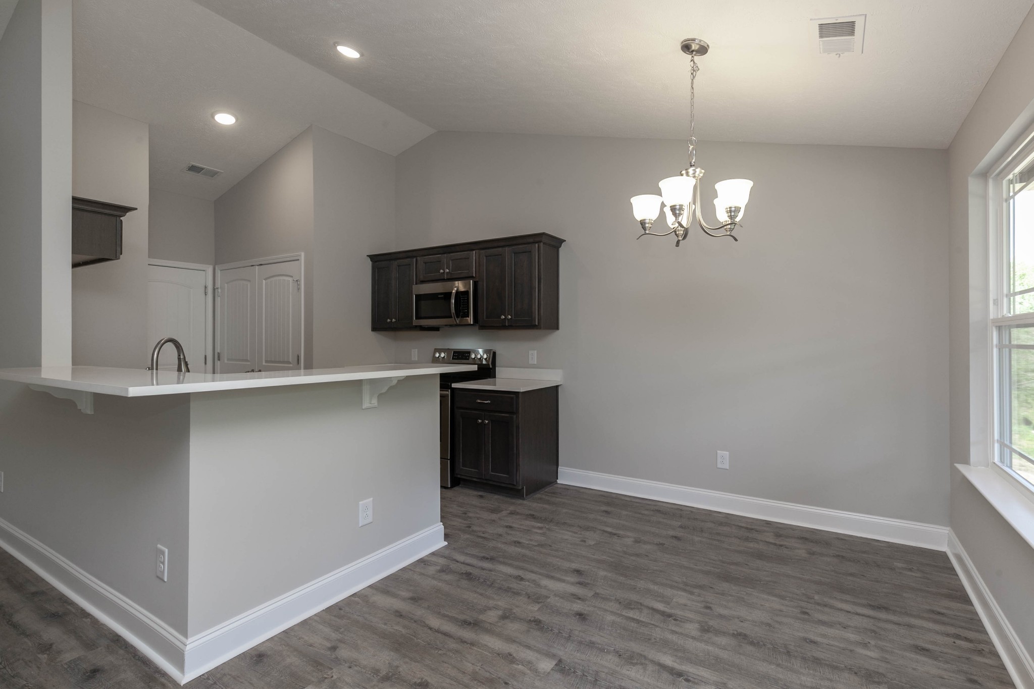 737 Cedar Street Springfield, TN 37172 - Photo 6 of 17 Gallery Image 6
