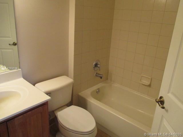 3041 Laurel Ridge Circle, Unit 3041 Riviera Beach, FL 33404 - Photo 12 of 12