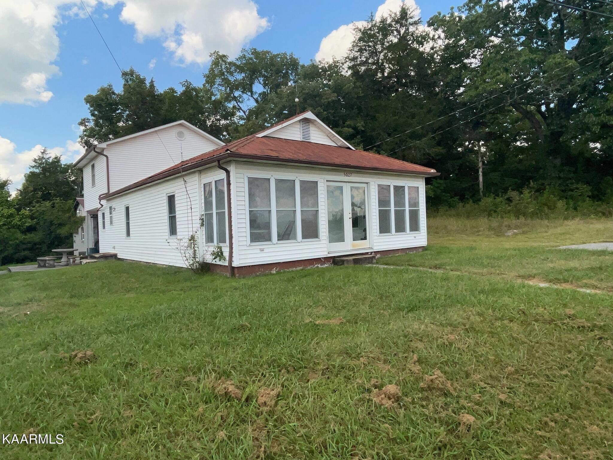 5027 Hopewell Road Harrogate, TN 37752 - Photo 1 of 21 IMG_6748