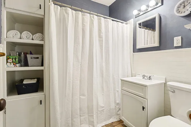 $212,900 | 311 East Milham Avenue, Portage, MI 49002