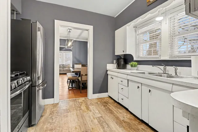 $212,900 | 311 East Milham Avenue, Portage, MI 49002