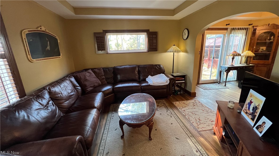 1148 Ridge Road Hinckley, OH 44233 - Photo 3 of 33 Plenty of natural light in living room provided through vinyl replaement windows