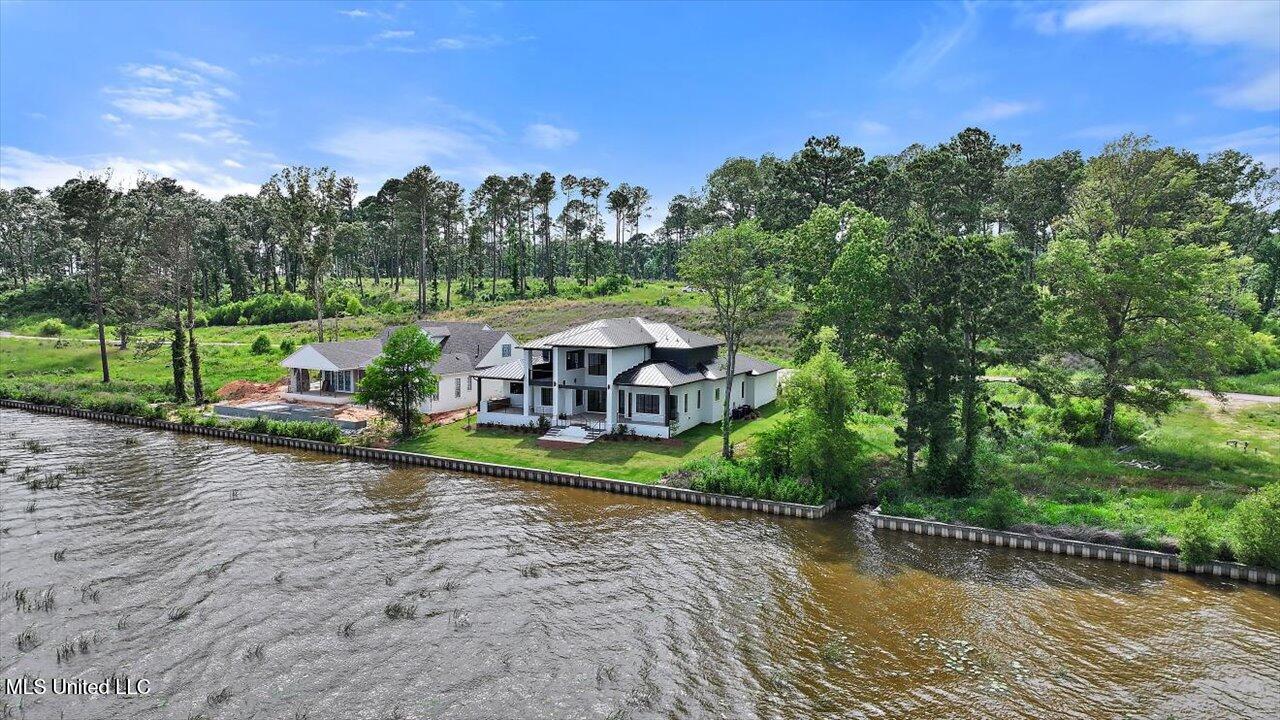 122 Neptune Shore Canton, MS 39046 - Photo 111 of 125 116-122 Neptune Shore