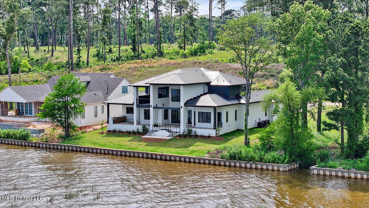 122 Neptune Shore Canton, MS 39046 - Photo 112 of 125 117-122 Neptune Shore
