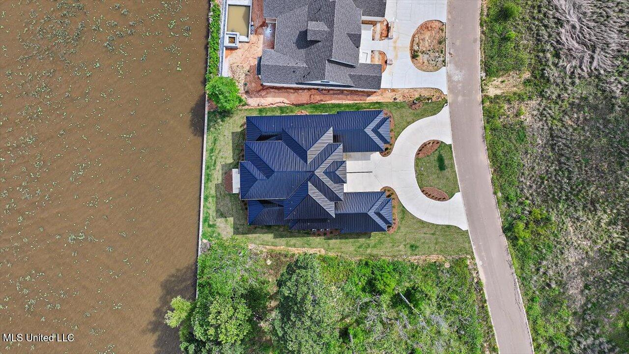 122 Neptune Shore Canton, MS 39046 - Photo 121 of 125 126-122 Neptune Shore