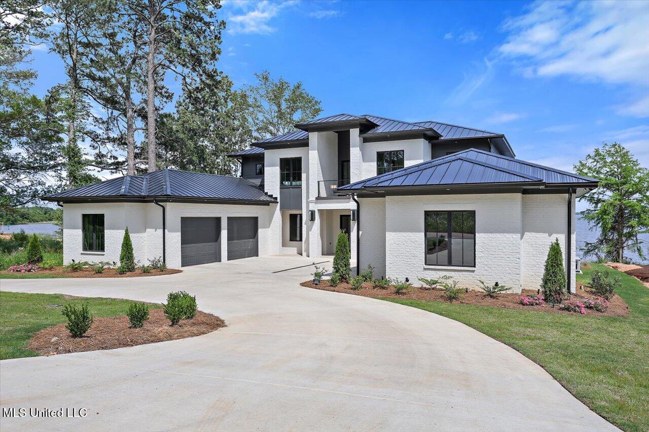 122 Neptune Shore Canton, MS 39046 - Photo 3 of 125 003-122 Neptune Shore