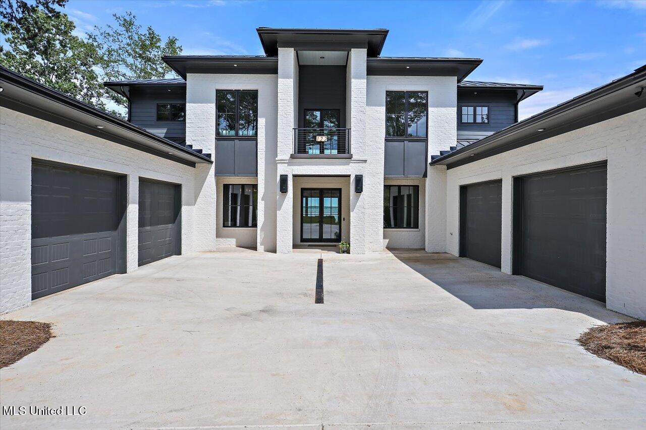 122 Neptune Shore Canton, MS 39046 - Photo 4 of 125 004-122 Neptune Shore