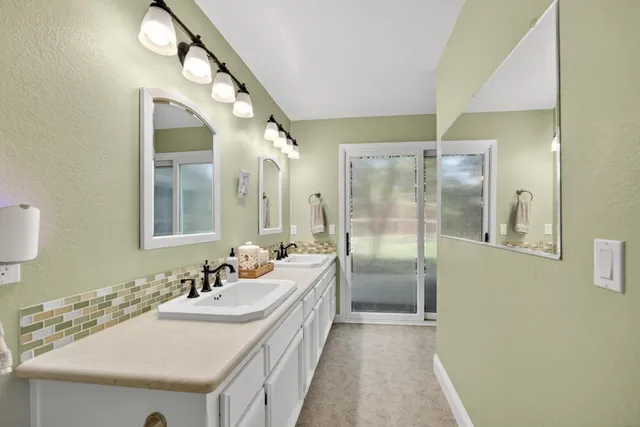 $879,000 | 602 Harvard Court, Woodland, CA 95695