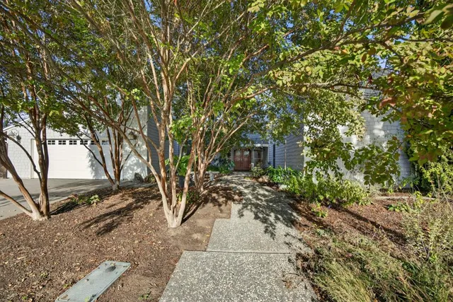 $879,000 | 602 Harvard Court, Woodland, CA 95695