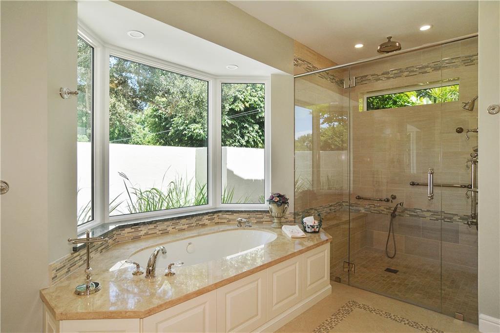 39 South River Road Stuart, FL 34996 - Photo 14 of 36 Gallery Image 14