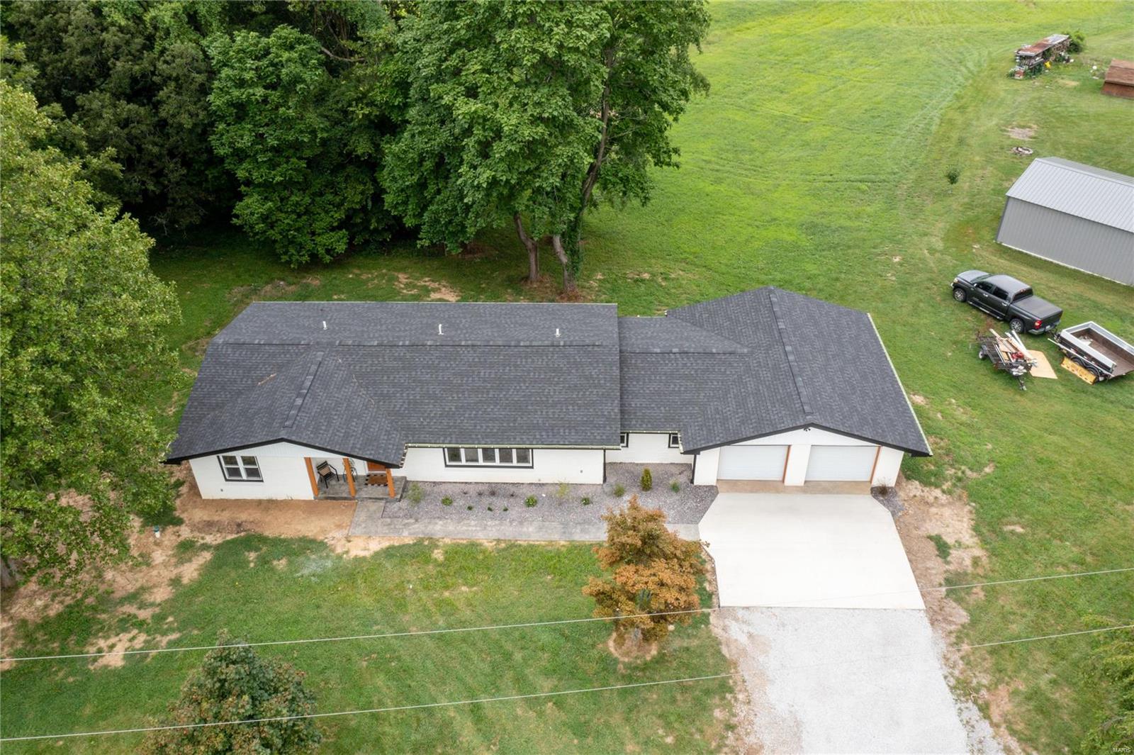 2835 Rentchler Road Belleville, IL 62221 - Photo 9 of 34