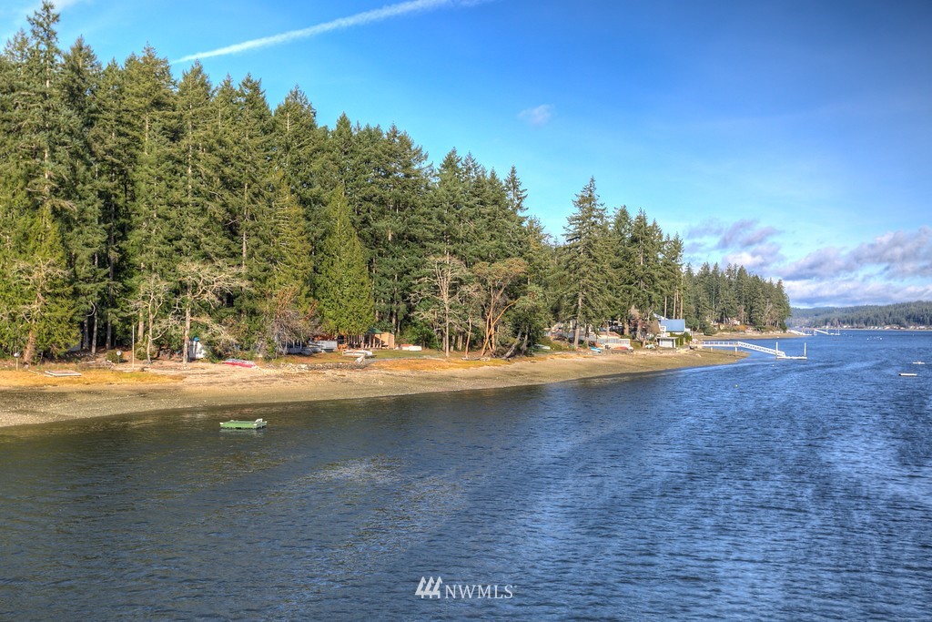 50 Grapeview Point Road Allyn, WA 98524 - Photo 25 of 25 Gallery Image 25