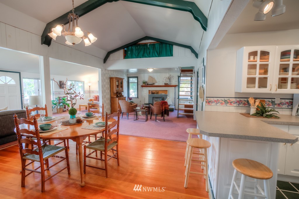 50 Grapeview Point Road Allyn, WA 98524 - Photo 8 of 25 Gallery Image 8