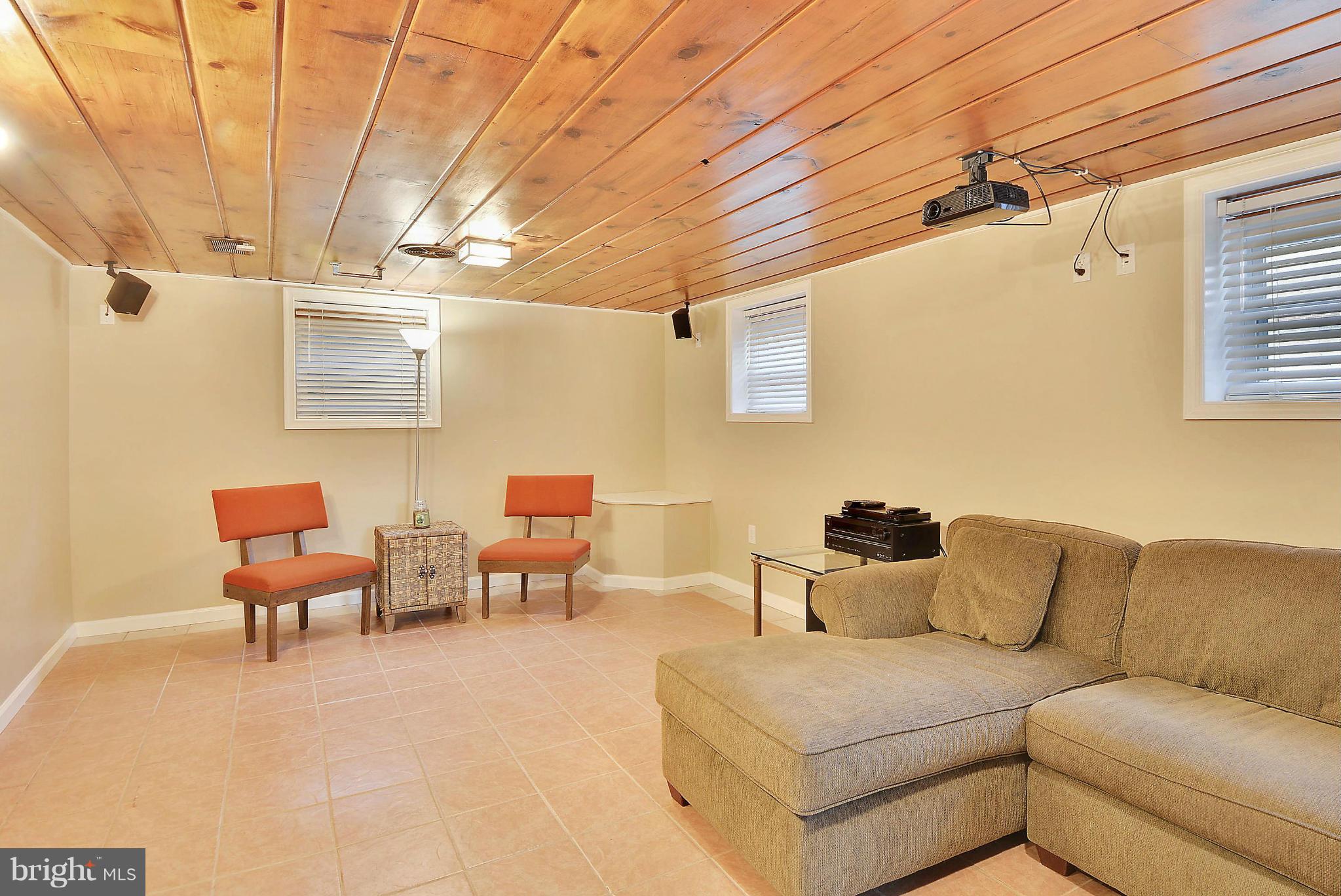 206 East Braddock Road Alexandria, VA 22301 - Photo 16 of 21 Interior (General)