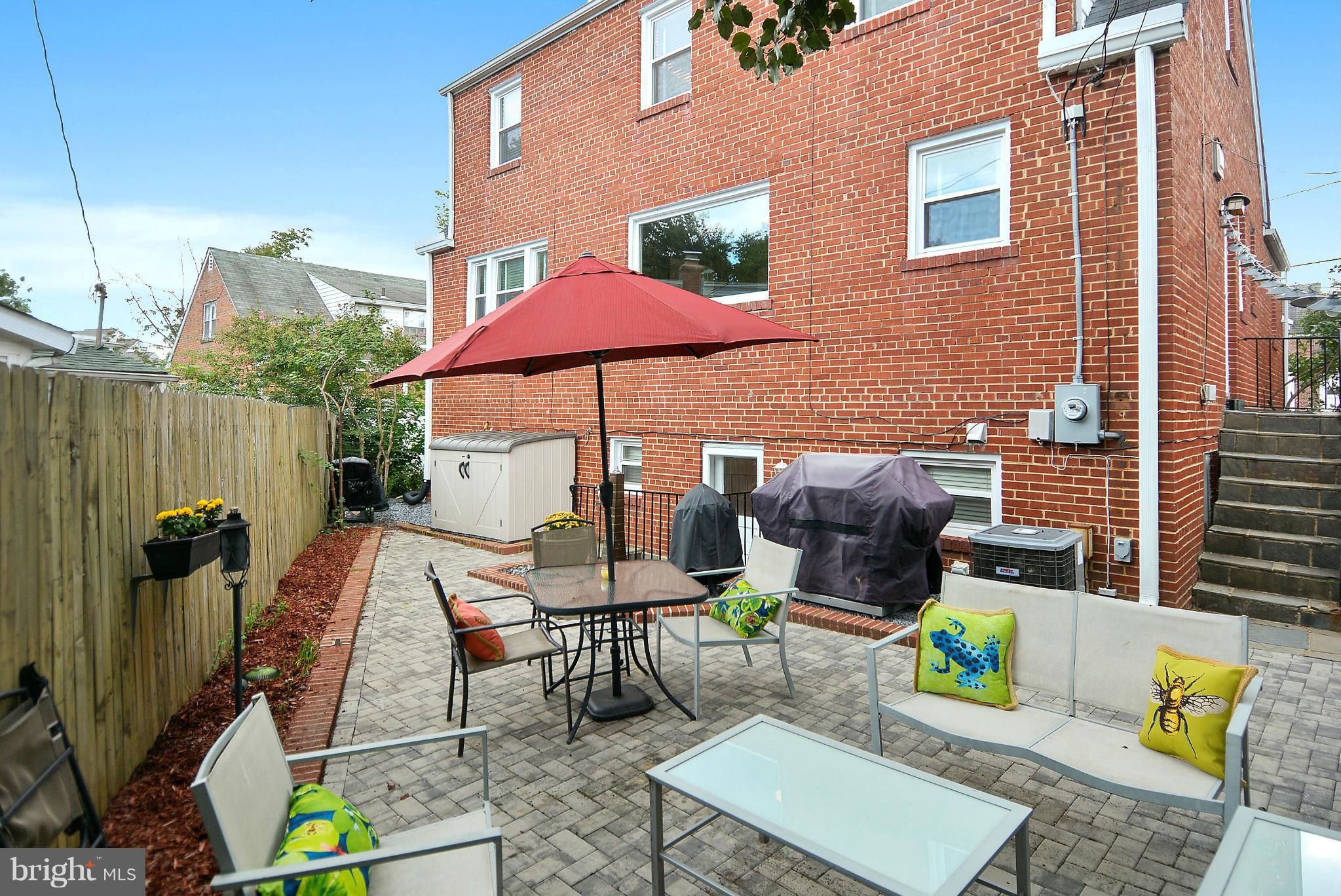 206 East Braddock Road Alexandria, VA 22301 - Photo 3 of 21 Exterior (Rear)