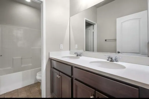 $5,300 | 41190 Corte Alto Collina, Indio, CA 92203