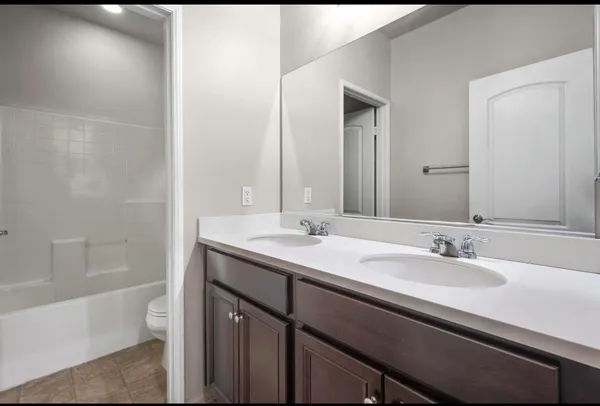 $5,300 | 41190 Corte Alto Collina, Indio, CA 92203