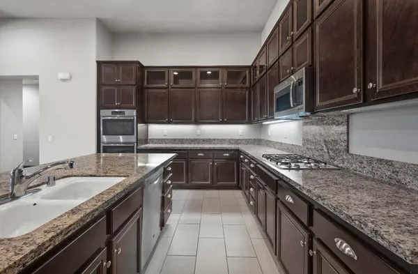 $5,300 | 41190 Corte Alto Collina, Indio, CA 92203