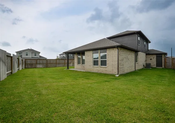 $2,650 | 1055 Llano Trail, Dayton, TX 77535