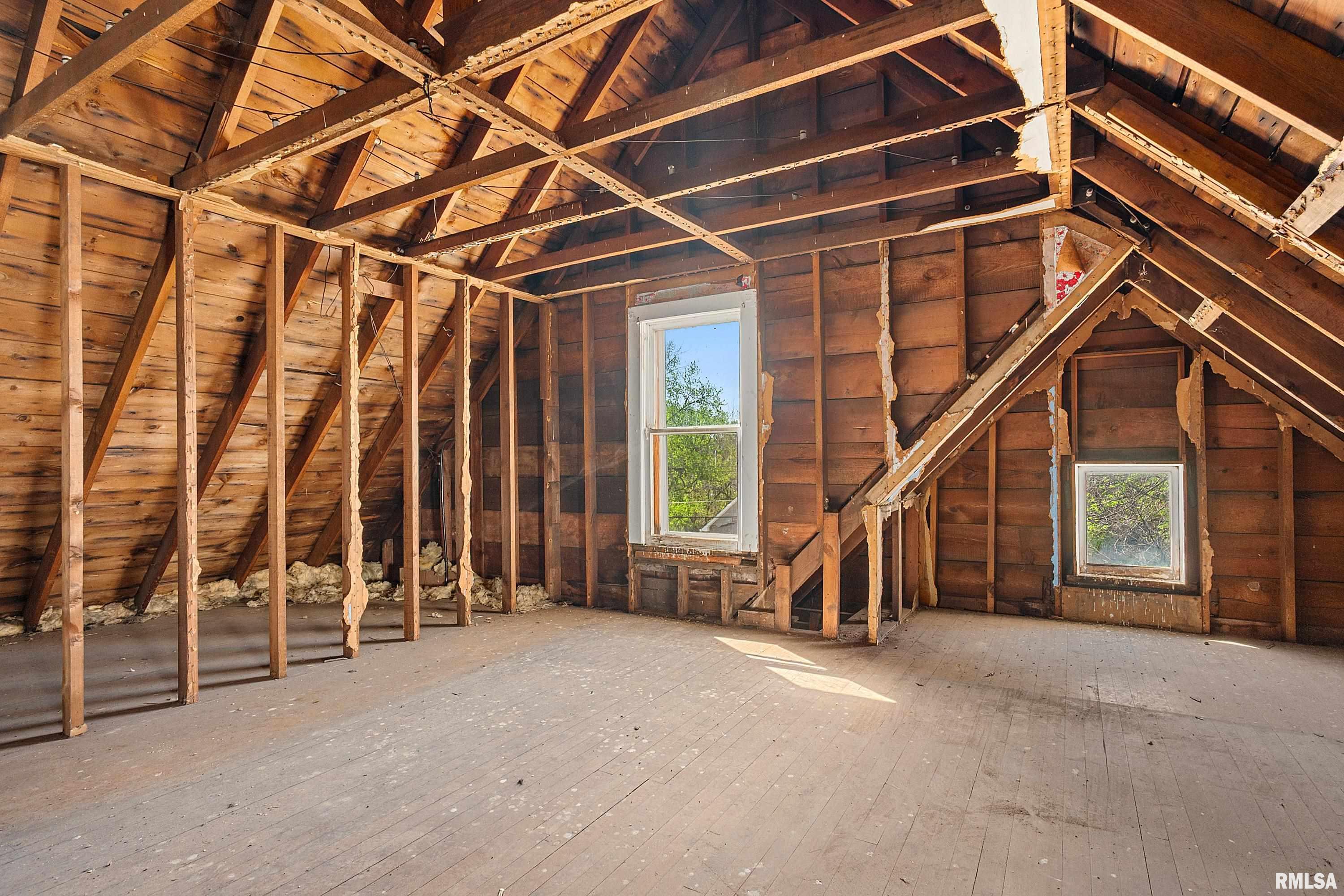 2887 Fulton Place Canton, IL 61520 - Photo 16 of 17