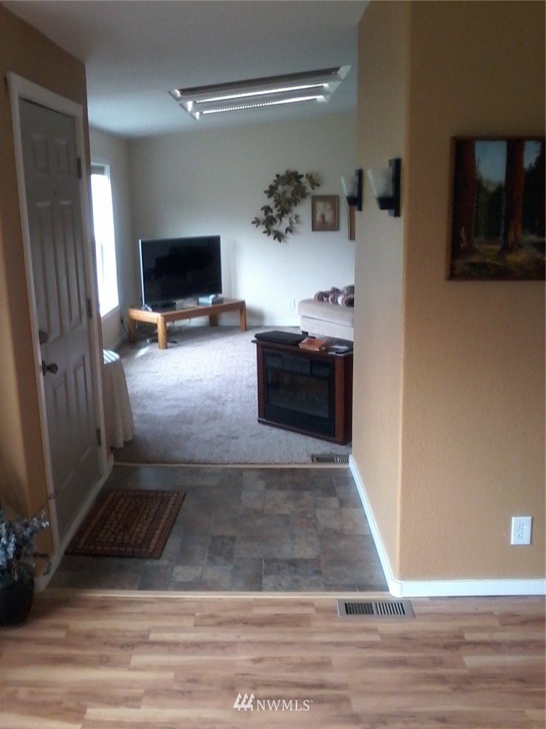148 Camp 1 Road Raymond, WA 98577 - Photo 14 of 18 Gallery Image 14