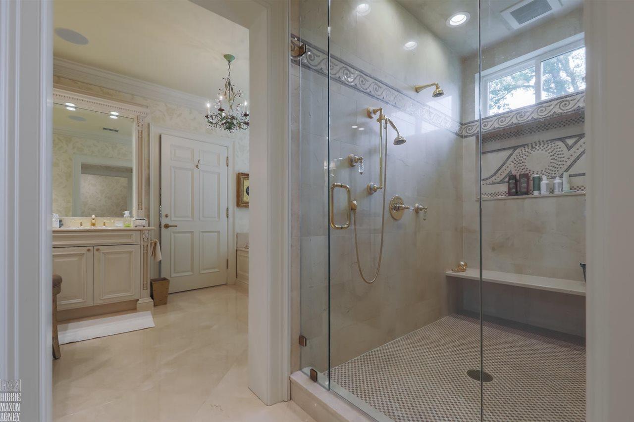 625 Lake Shore Road Grosse Pointe, MI 48236 - Photo 29 of 59