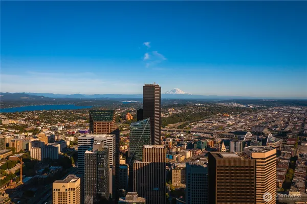 $22,400 | 1340 4th Avenue, Unit 5803, Seattle, WA 98101
