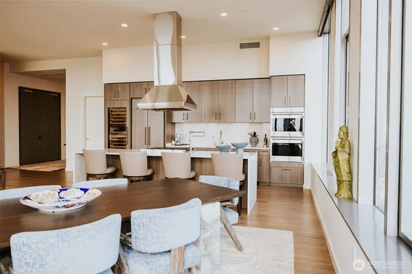 $22,400 | 1340 4th Avenue, Unit 5803, Seattle, WA 98101