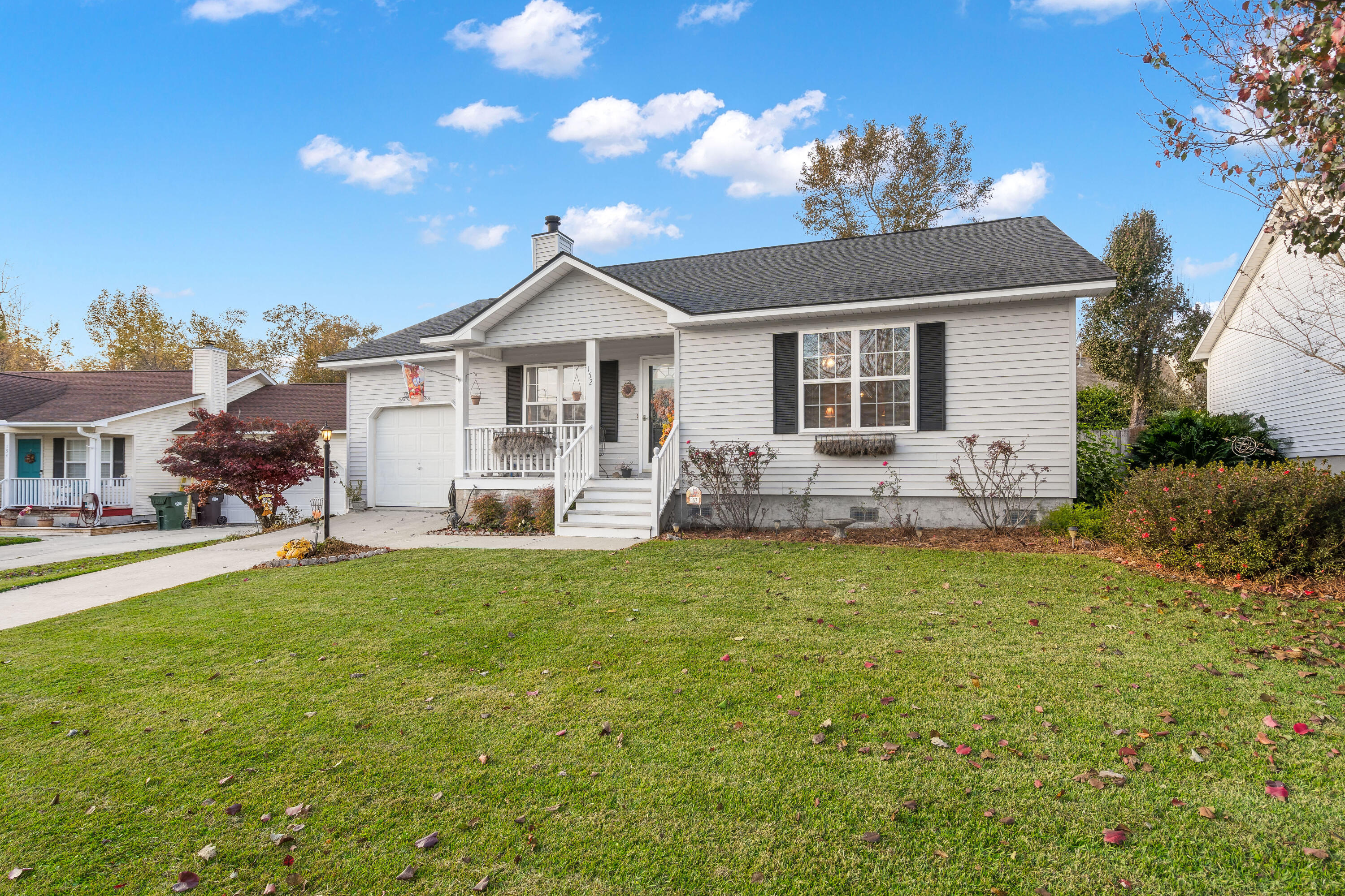152 Two Hitch Road Goose Creek, SC 29445 - Photo 3 of 25 3