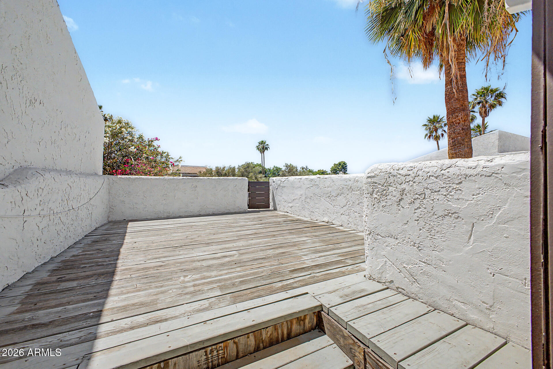 4446 East Camelback Road, Unit 104 Phoenix, AZ 85018 - Photo 38 of 60 38-Camelback